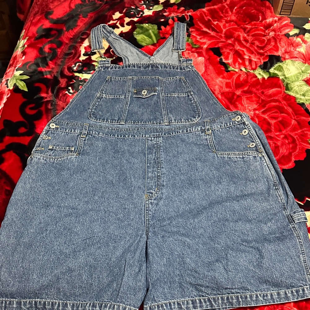 Vintage Y2K L.A. Blues Classic Denim Bib Overalls shorts